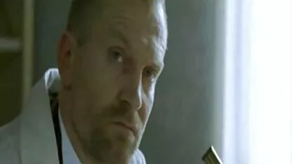 Raja steigt deutsche hd pornofilme mit dir ins Bett