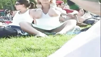 Amateur Blonde Chick fickt ihre enge Muschi mit kostenlose deutsche hausfrauen pornos einem riesigen Spielzeug