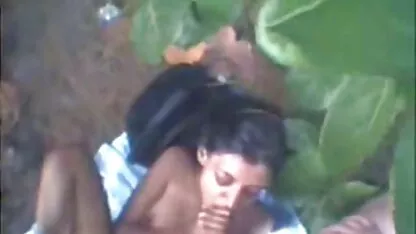HornyAgent Massive ungarische Titten hüpfen, während sie sexfilme bauernhof groß reitet