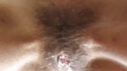 Sexy Milf zeigt ihren deutsche hd pornofilme nackten Körper in der Badewanne