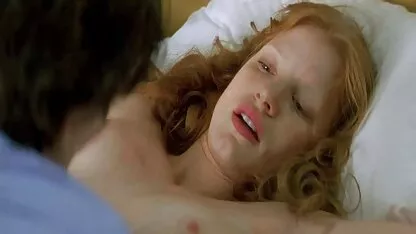 Amarna Miller deutsche fickfilme Finger schlägt ihre Muschi