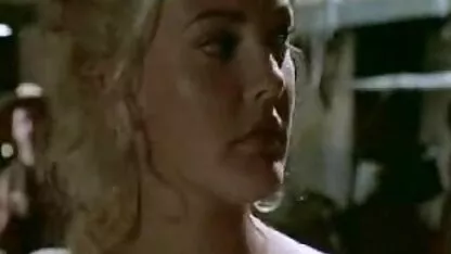 Heiße blonde Aurora in den deutsche hd pornos gratis Arsch gefickt